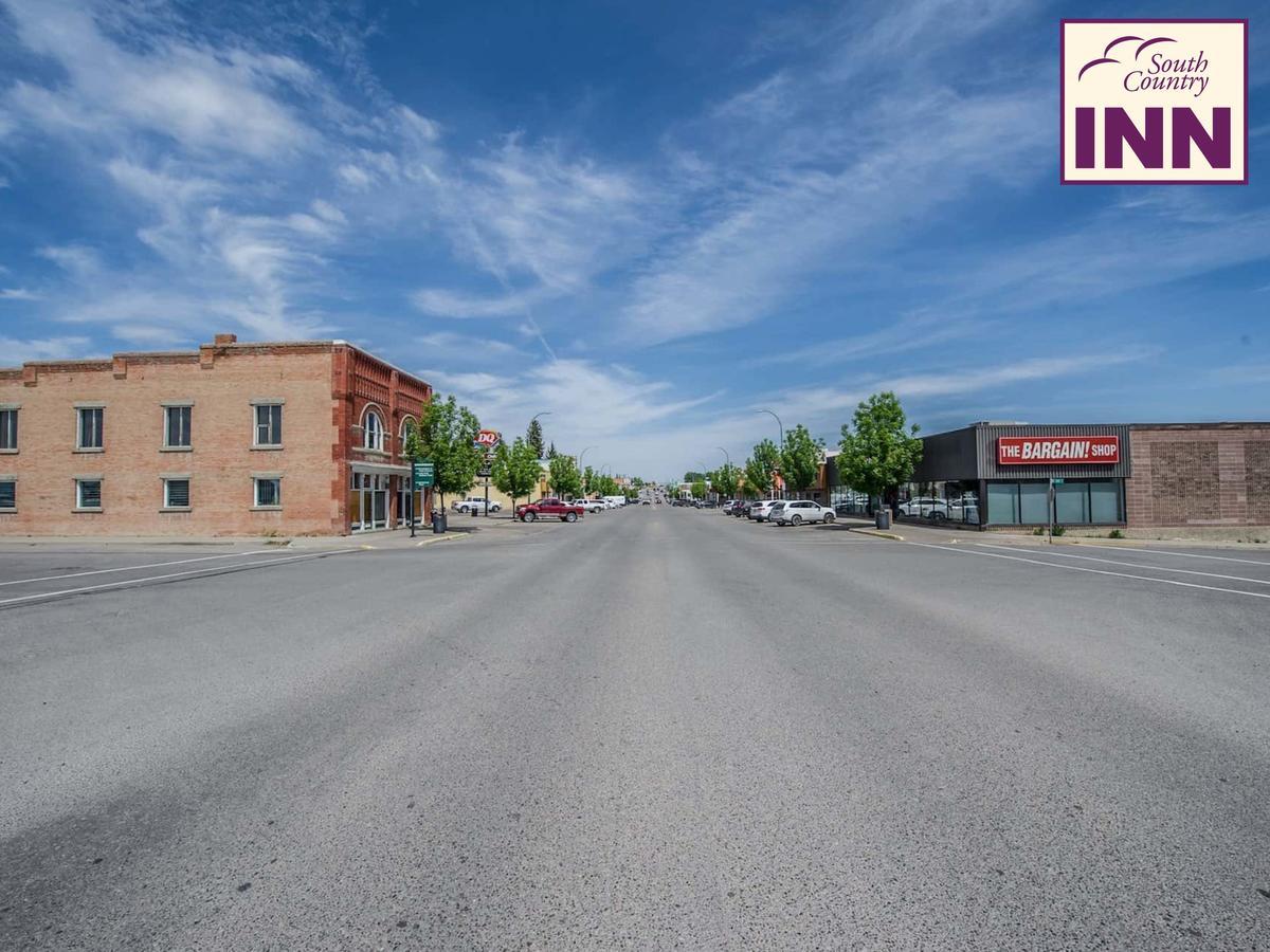 South Country Inn Cardston Exterior photo